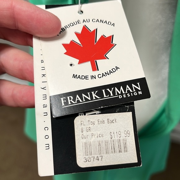 Frank Lyman V-Neck Rouched Waist Sleeveless Embroidery Accent Green Top - Picture 14 of 16